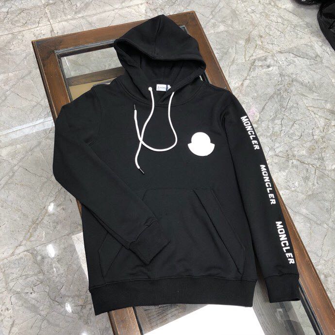 Felpa Moncler con logo sul petto e stampa sulle braccia