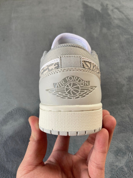 Jordan 1 Low PRM Smoke Grey Elephant