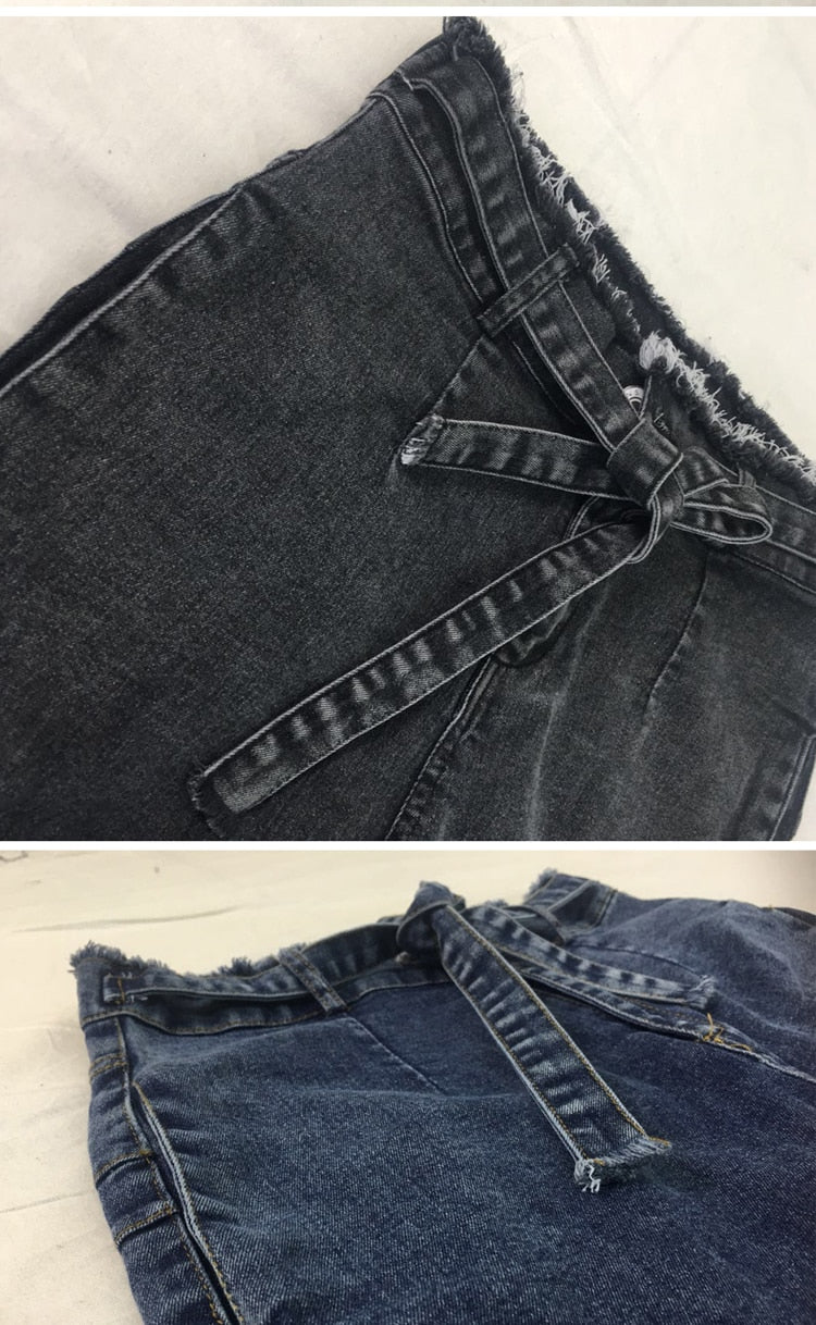 Jeans a vita alta aderenti con cintura in jeans