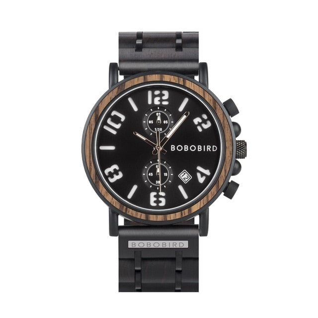 Orologio in legno con sfondo lucido