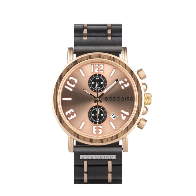 Orologio in legno con sfondo lucido