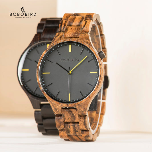 Orologio in legno con dettagli bicolore