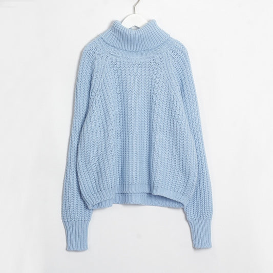 Maglione a collo alto con trama a catena