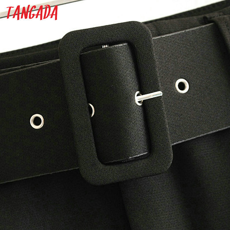 Pantaloni a vita alta con cinturone