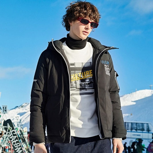 Giubbino con cappuccio e tasca sul braccio