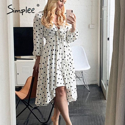 Vestito a maniche lunghe a pois