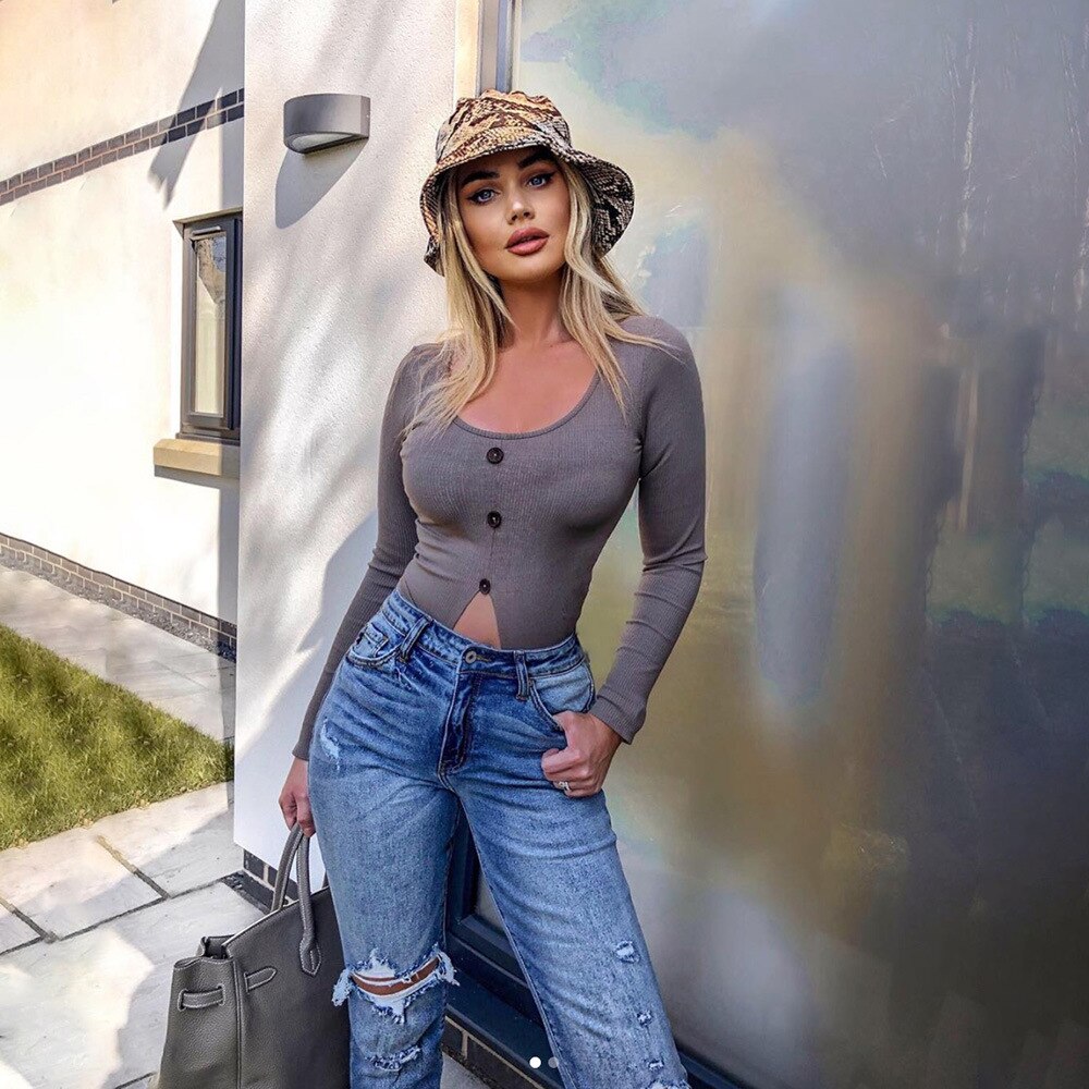 Maglia M/L con 3 bottoni frontali e pancia scoperta