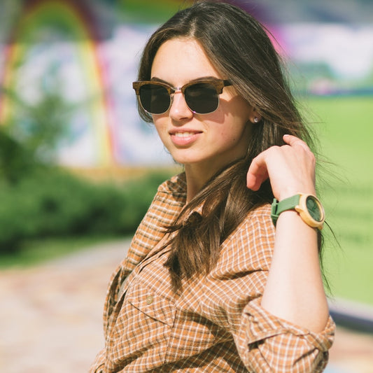 Set regalo Orologio in legno con cinturino in gomma e occhiali da sole