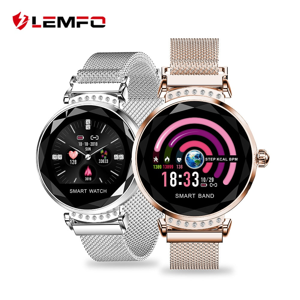 Smart watch con contapassi e sensore battiti cardiaci